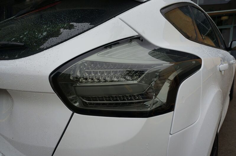 Smoke Full LED 3D Light Bar Tail Lights Fit For Ford Focus LZ 2015-2018