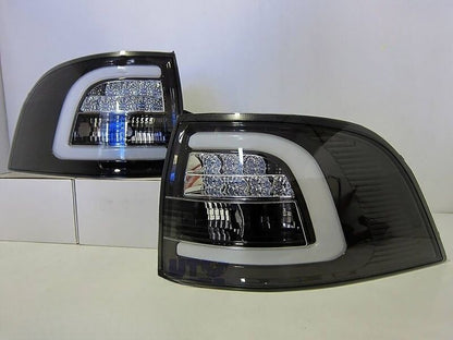 3D Light Bar Black LED Tail Light Fit For Holden Commodore VE VF Wagon SV6 Omega 2008-2016