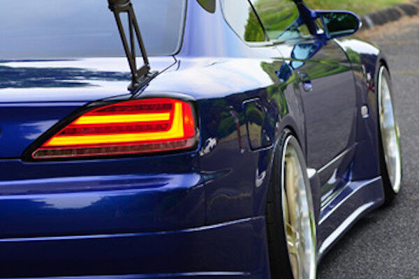 Black Fiber Sequential LED Tail Lights Fit For Nissan 200SX S15 Silvia Spec R 1999-2002