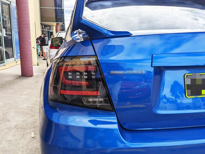 Black Red LED Taillights Dynamic Signal Fit For Subaru Impreza WRX STI G3 4D 2008-2013Fit For Subaru Impreza WRX STI G3 4D 2008-2013