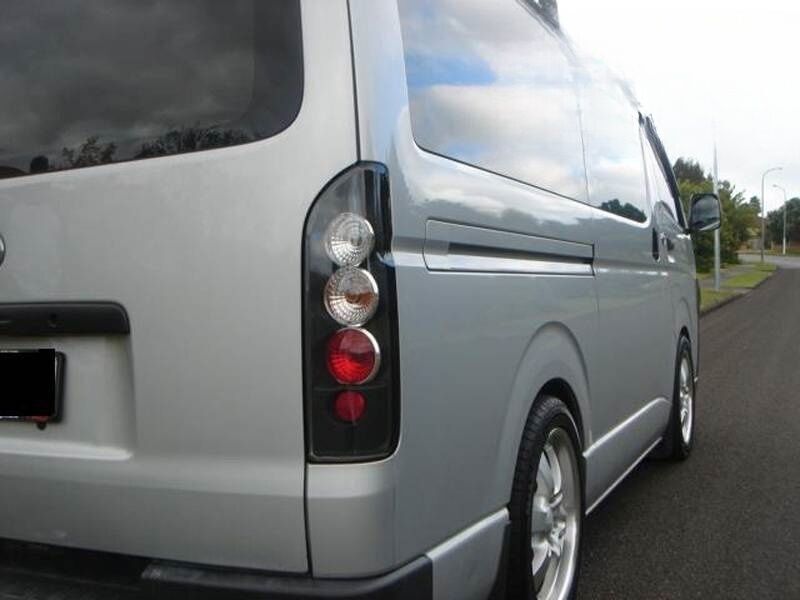 JDM Black Altezza Tail Lights Fit For Toyota Hiace Van 2004-2019