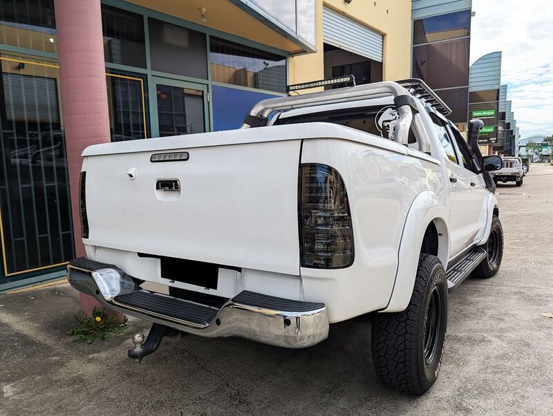 Smoke LED Taillights Fit For Toyota Hilux SR5 VIGO 2005-2010
