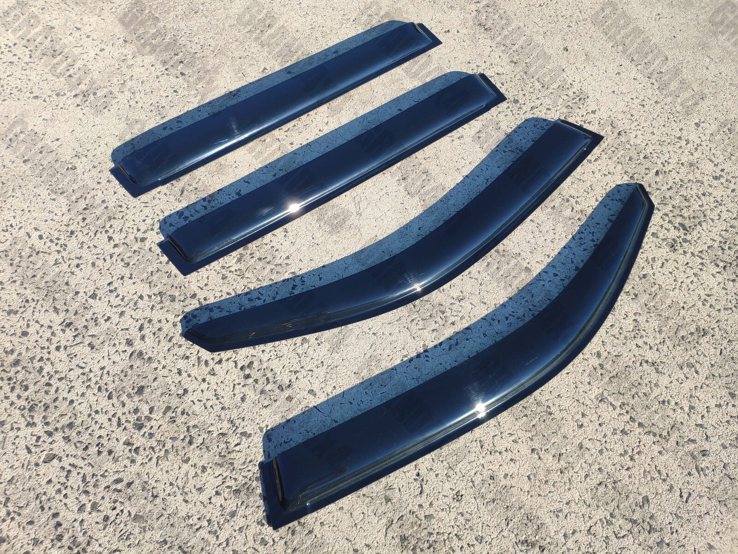 PREMIUM WINDOW VISORS SHIELDS FOR TOYOTA LANDCRUISER 200 SERIES 2007 - 2020