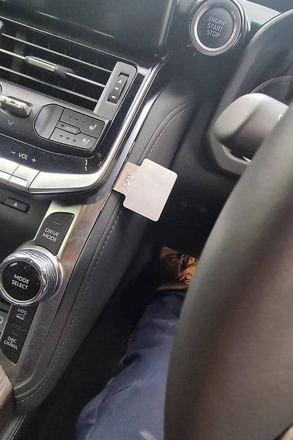 Toyota Land Cruiser 300 LC300 UHF Handpiece Mount HP-013 SKU: HP-013