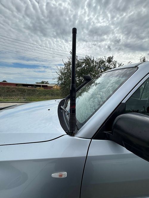 Mitsubishi Pajero NS 2006+ Bonnet Aerial UHF Antenna Bracket BB-131 SKU: BB-131P