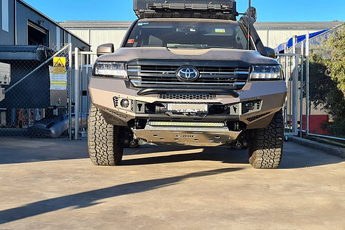 Toyota Landcruiser LC300 2022+ G6 Steel Bumper