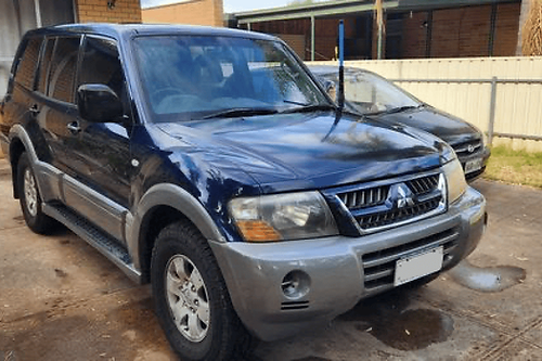 Mitsubishi Pajero GEN3 1999+ Bonnet Aerial UHF Antenna Bracket BB-131 SKU: BB-131P