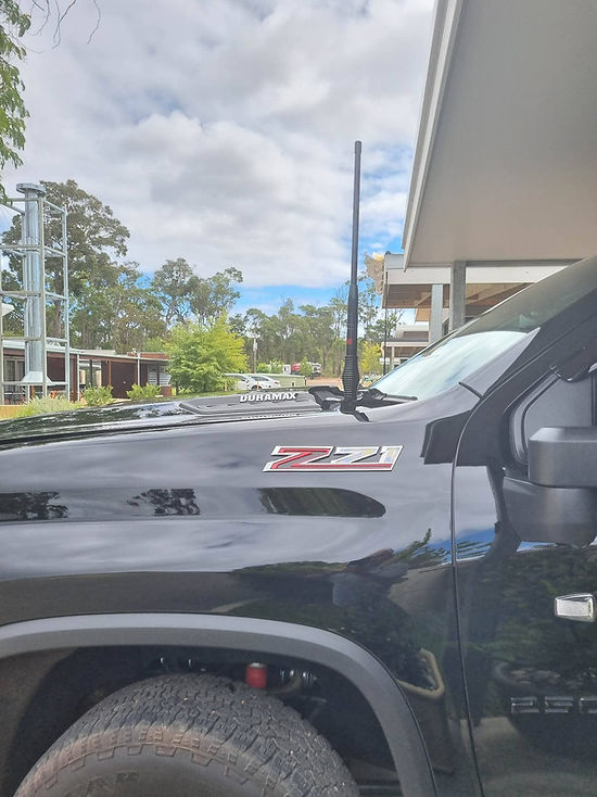 Chevrolet Silverado 2500 Bonnet Aerial UHF Antenna Bracket 2020+ BB-049