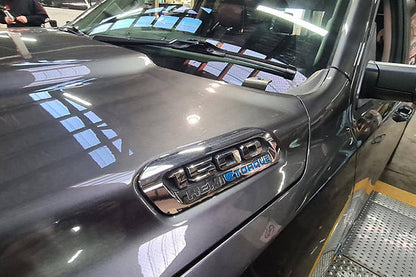 Dodge RAM 1500 DT 2019+ Bonnet Aerial UHF Bracket (Factory wiper) BB-041