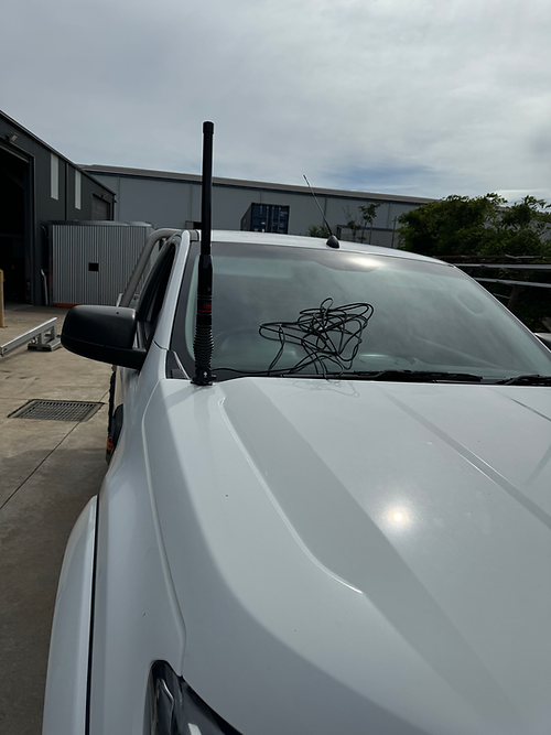 RFI universal UHF bracket RFI-900-BLK SKU: RFI-900-BLK