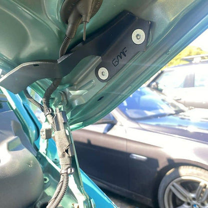 VW Multivan T5 Bonnet Aerial UHF Antenna Bracket 2007-2010 BB-070