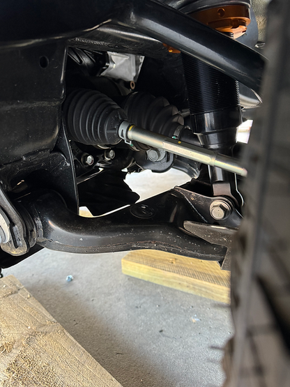 Toyota Hilux 2015+ GMF Performance 2.5 Series Shocks SKU: SHOX-G1-N80-SetPerform