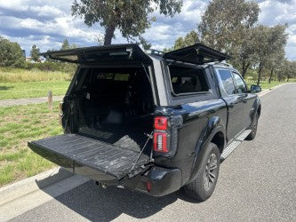 TRADESMAN D1 VISION ALUMINIUM CANOPY Mitsubishi Triton
