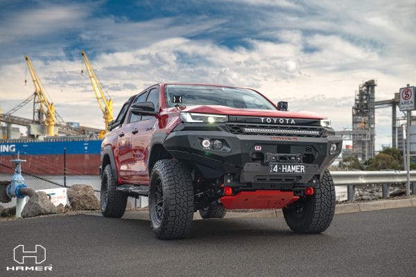 Hamer King Series bull bar Toyota Hilux N90 parking sensors