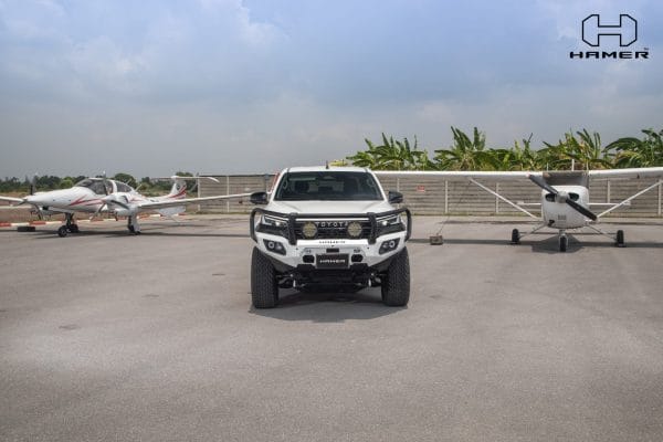 Hamer King Series Plus bull bar Toyota Hilux N90 ADR and airbag compliant