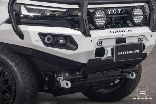 Hamer King Series Plus bull bar Toyota Hilux N90 3mm steel construction