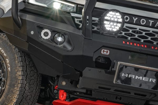 Hamer King Series Plus bull bar Toyota Hilux N90 splash guard