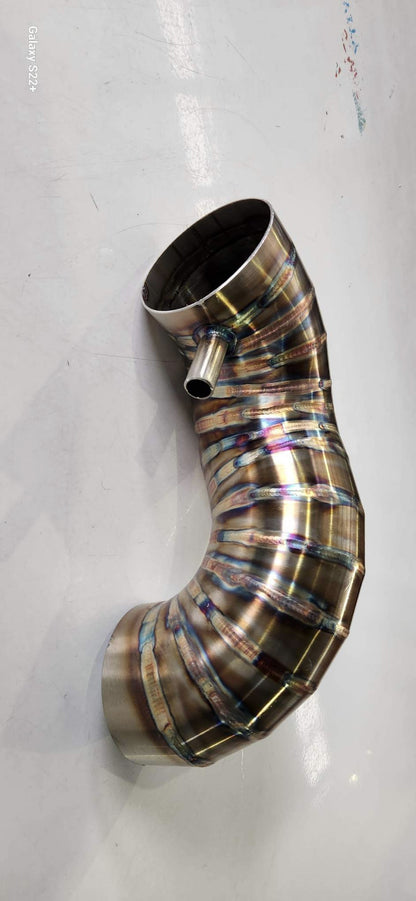 16-20 4JJ2 Dmax/MUX Intake Pipe