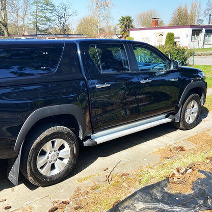 Toyota Hilux  2021 on SLIM FENDER FLARES